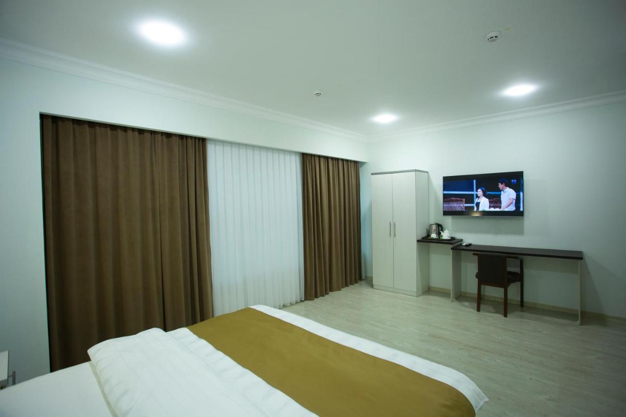 Viva Hotel 塔什干 外观 照片